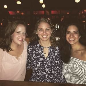 Meet your Posher, Julia